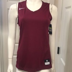 Nike Athletic/Athleisure/Basketball Tank Top, NWT!